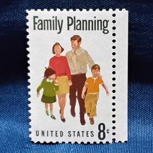Uncirculated USA 1972 Family Planning 8 Cent Stamp!!